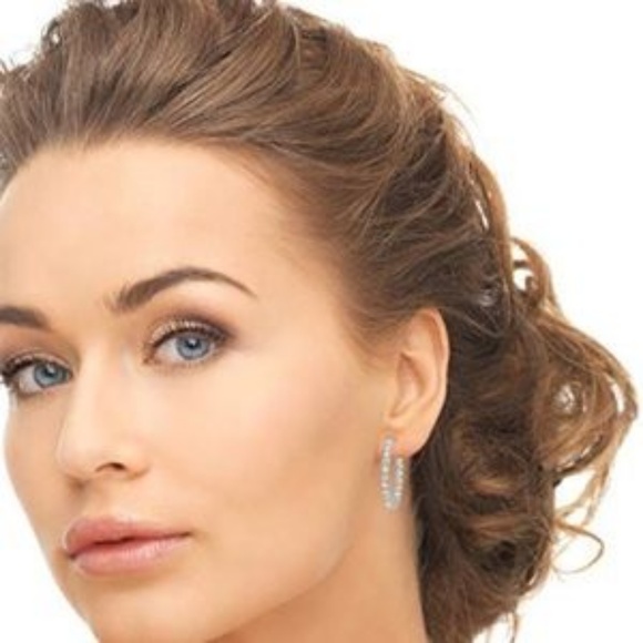 Verragio Inside Out Hoops - Picture 6 of 6